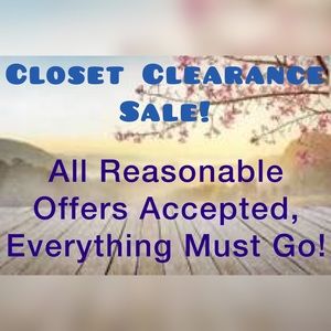 💕Clearance!!!💕 ALL Reasonable offers accepted!!!!